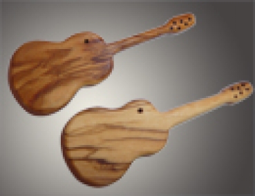 Olivenholzanhänger - Gitarre